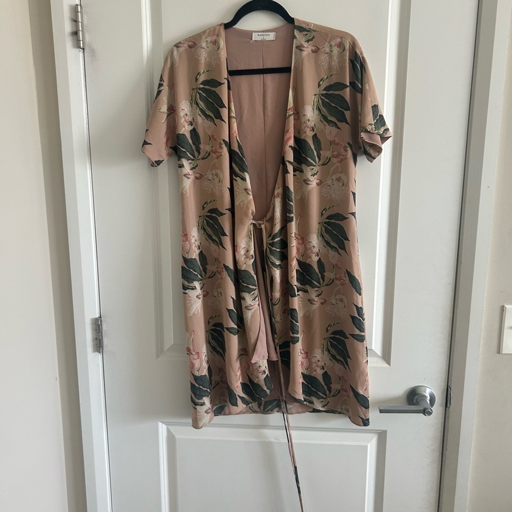 Aritzia Babaton Pink Green Floral Wrap Dress S - Picture 2 of 11